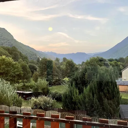 Spacious Alpine 3-bedroom Pyrenees * Saint-Béat