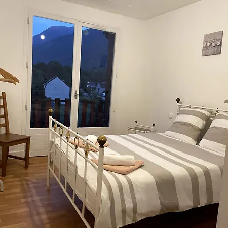 Lejlighed Spacious Alpine 3-bedroom Pyrenees