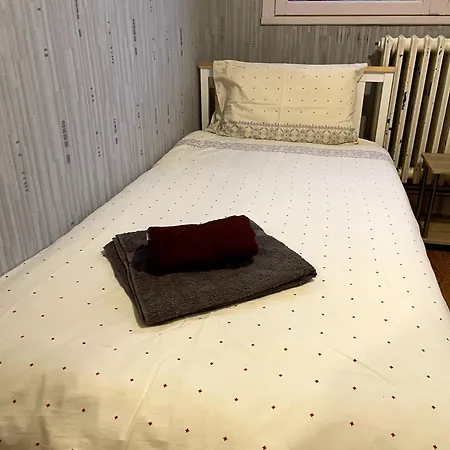 Spacious Alpine 3-bedroom Pyrenees Lejlighed Saint-Béat