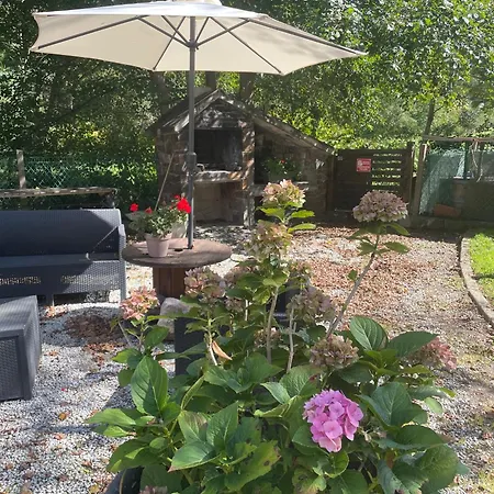 Spacious Alpine 3-bedroom Pyrenees דירה