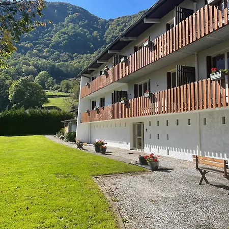 Spacious Alpine 3-bedroom Pyrenees Saint-Béat